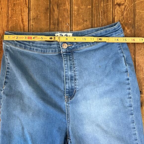 Women's Blue Flared Jeans - Picture 4 of 8